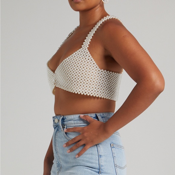 Showpo Peggy Pearl Crop Top - Picture 4 of 7